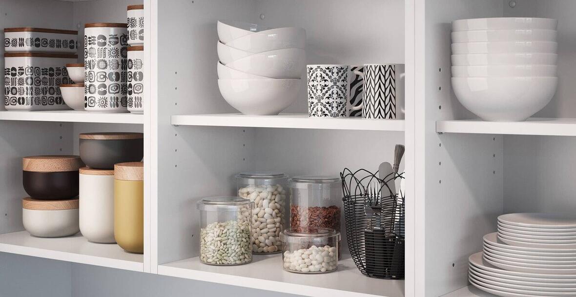 buerokueche-cucina-haengeschrank-noindex