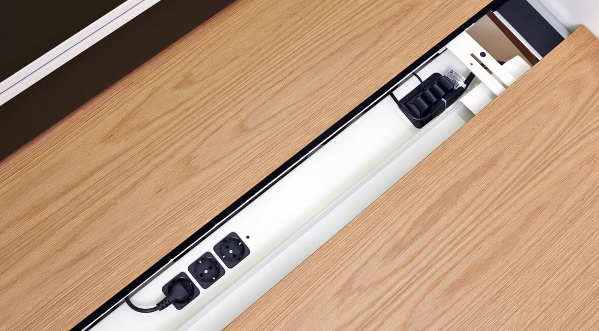 table-management-table-t-detail-bilder-schiebeplatte